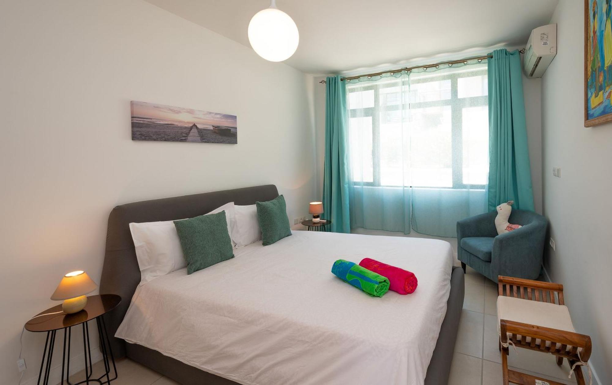 Luxury Beachfront Duplex, Coin De Mire View / 3Bed Кап Малюро Екстериор снимка