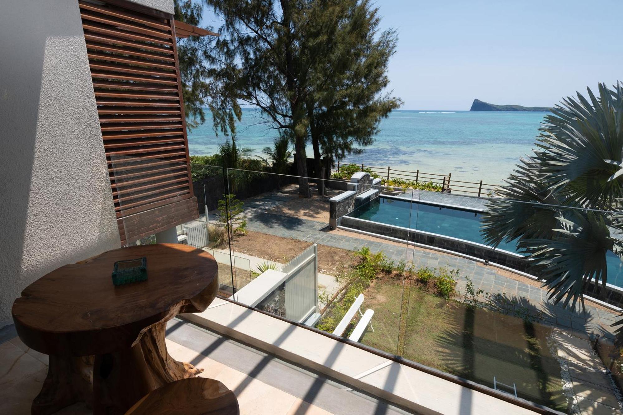 Luxury Beachfront Duplex, Coin De Mire View / 3Bed Кап Малюро Екстериор снимка